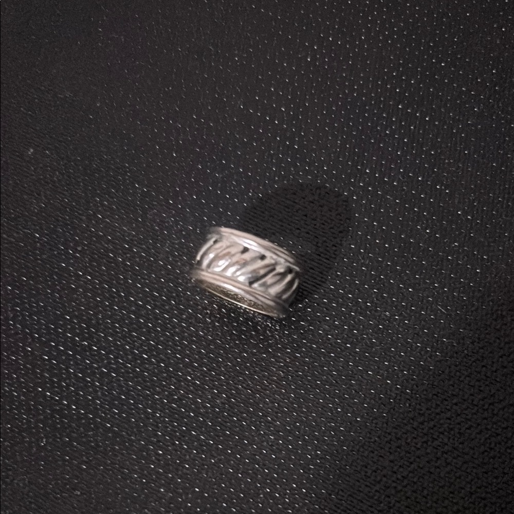 Silver Twisted Rope Design Ring - Picture 5 of 6